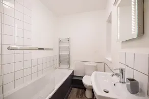 2 Abbey Mews, Leiston - Image 4