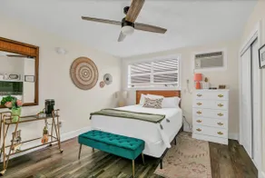 Cozy Queen Studio Stay: Heart of Safety Harbor - Image 2