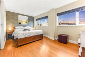 Covent Garden Penthouse - Large Terrace *Central* - Image 4