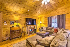 Pet-Friendly Cabot Cabin w/ Fenced Yard! - Image 4