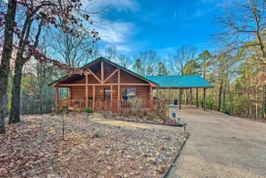 Pet-Friendly Cabot Cabin w/ Fenced Yard! - Image 3