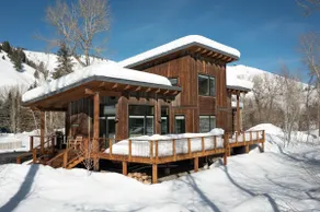 Rustic Modern Luxury Retreat with Hot Tub - Image 3