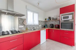 La Janne - House with garden - Image 4
