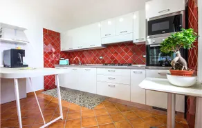 Holiday Home In Strada Cervara - Image 4