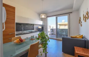 Lovely Apartment In Pozzallo With Wifi - Image 3