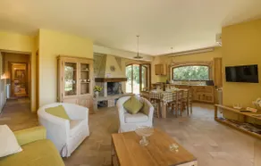 2 Bedroom Amazing Apartment In Avigliano Umbro - Image 3