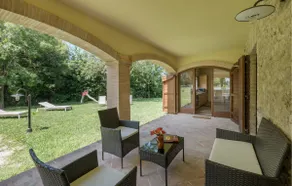 2 Bedroom Amazing Apartment In Avigliano Umbro - Image 5