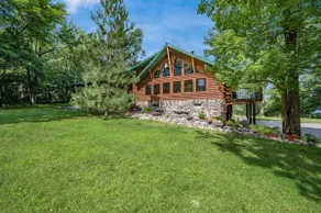 The Hideaway on Little Jay | Log Home | - Image 2
