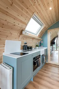 Superior-Cabin-Private-Bathroom-Countryside - Image 4