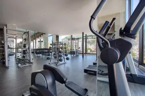 Stylish 2 BR Condo in Romantic Zone - Rooftop Pool - Image 5