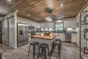 5-Star Cabin w/Hot Tub, Game Room, & Resort Perks! - Image 2
