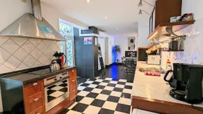 AmsterdamBase with private external space - Image 3