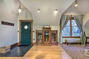 Historic Guest House on Castle Kimble Estate! - Image 4