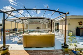 4 Mi to Port Charlotte Beach Park: Gem w/ Pool - Image 3