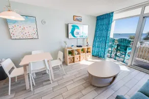 New Direct Ocean Front,Low Floor,Pools,Great Views - Image 2