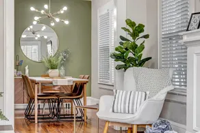 Cozy Retreat - Walkable to Bars & Restaurants - Image 2