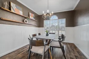 NEW Centrally Located North Richland Hills Abode - Image 4