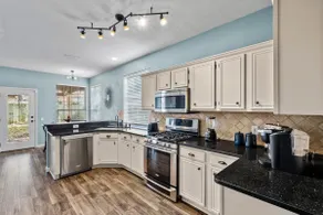 NEW Centrally Located North Richland Hills Abode - Image 2