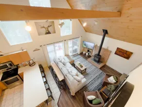 Family Retreat | Game Room + Firepit | Sleeps 10 - Image 4