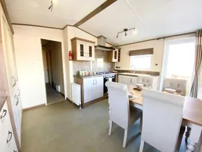 Inviting 3-bed Lodge Tattershall Lakes, Lincoln - Image 5