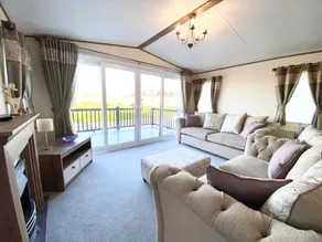 Inviting 3-bed Lodge Tattershall Lakes, Lincoln - Image 4