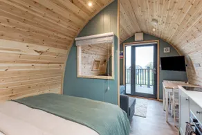 Glamping Pod w/ BBQ Area & Onsite Café - Image 5