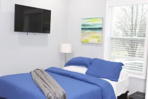 Extended Stays Welcome, Peaceful Getaway near Park - Image 5