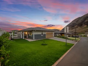 3 BR, Near Beach, Free Prkng, 1 LVL, Pool/Spa, Gym - Image 2