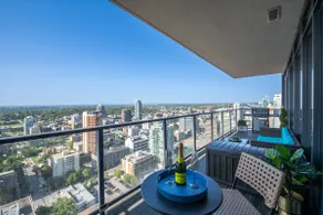 Executive Sky LUX - 2 BD 2BA, Views, Pool, Patio & - Image 2