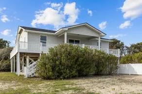 Pool| Close to Beach| Sleeps 10 - Image 2