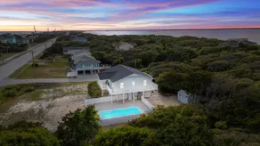 Pool| Close to Beach| Sleeps 10 - Image 3