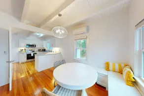 Inviting home and apartment near beach with furnis - Image 4