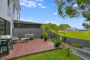 The Villa at Fraser Cove - Modern Northern Rivers Villa - Pet Friendly - Min. 3 Night Stays! - Image 2