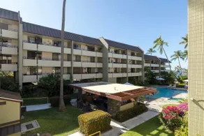 Honu Hale Minutes Away From the Beach! - Image 2