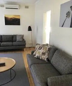 Modern Mill St. Cottage - Image 3