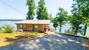 Lookout Nook Waterfront on Weiss Lake - Image 2