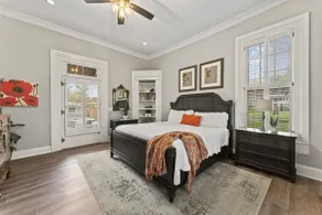 Historic Cottage | Pool & Hot Tub | Walk Downtown - Image 3