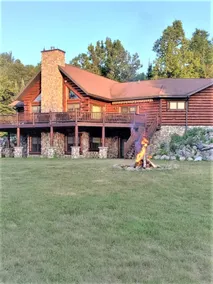 Escape to Wild River Retreat! - Image 5