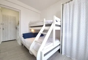 Le Plaisancier - 3 stars - Port View - Parking - Image 4