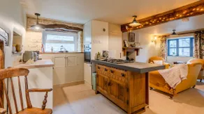 Cotswold Way Cottage - Image 4
