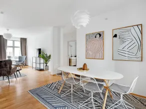 Constantin - Elegante apartamento de 2 dormitorios con balcón - Image 2