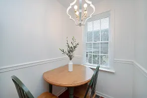 Jackson River Estate Studio Apartment on the River - Image 4