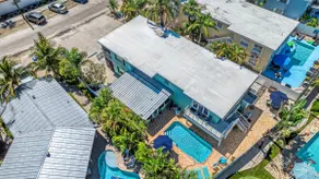 Lantana | Just Steps To Siesta Key Village! - Image 3