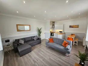 Lakeview Court, Sea+Lake view, free parking - Image 5
