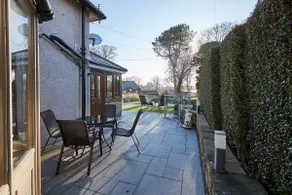 Host & Stay - The Chimneys - Image 5