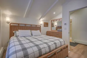 Beautiful Chalet 2 minutes from the Saco River - Image 5