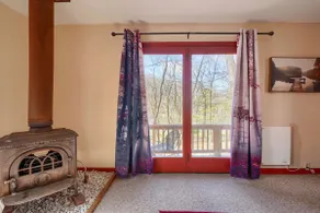 Firefly-Cabin-Private Bathroom-Standard - Image 5