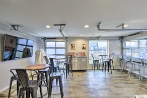 Green Bay Getaway Near Lambeau Field & Resch! - Image 2