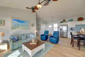 Waterview Home w/ Sunset & Lighthouse Views - Image 5