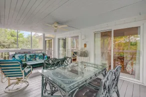23 Sandcrab Court by Avantstay Private Home w/ Balcony & Grill! - Image 2